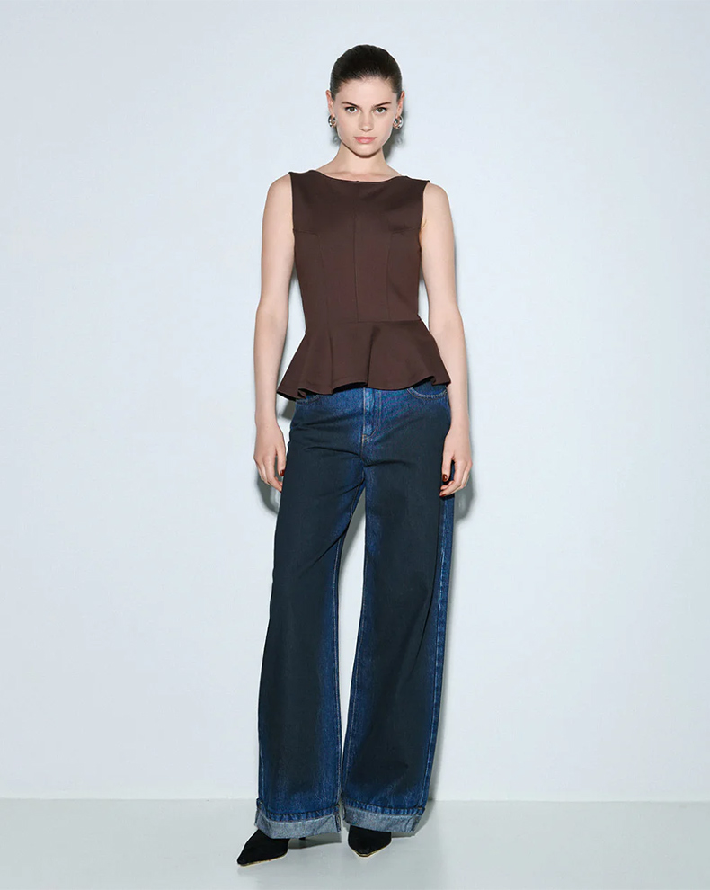 SLEEVELESS PEPLUM TOP