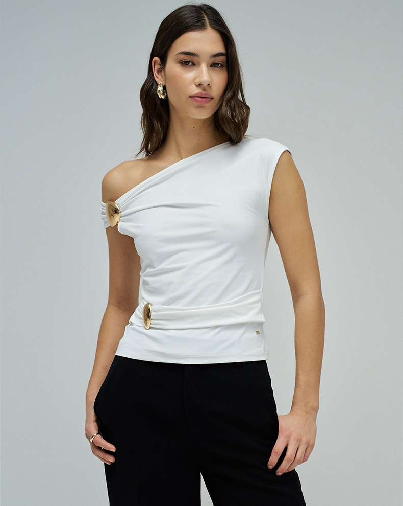 One Shoulder T-Shirt