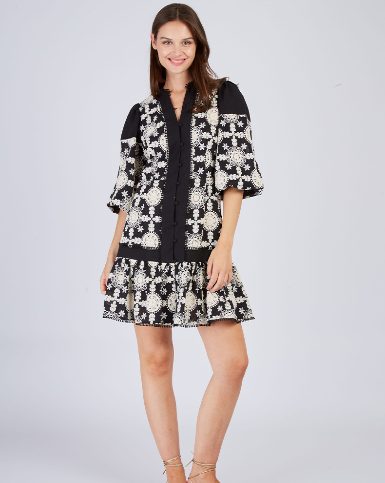 CARNAC ROBE
