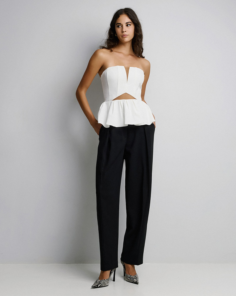 Τοπ με βολάν και άνοιγμα