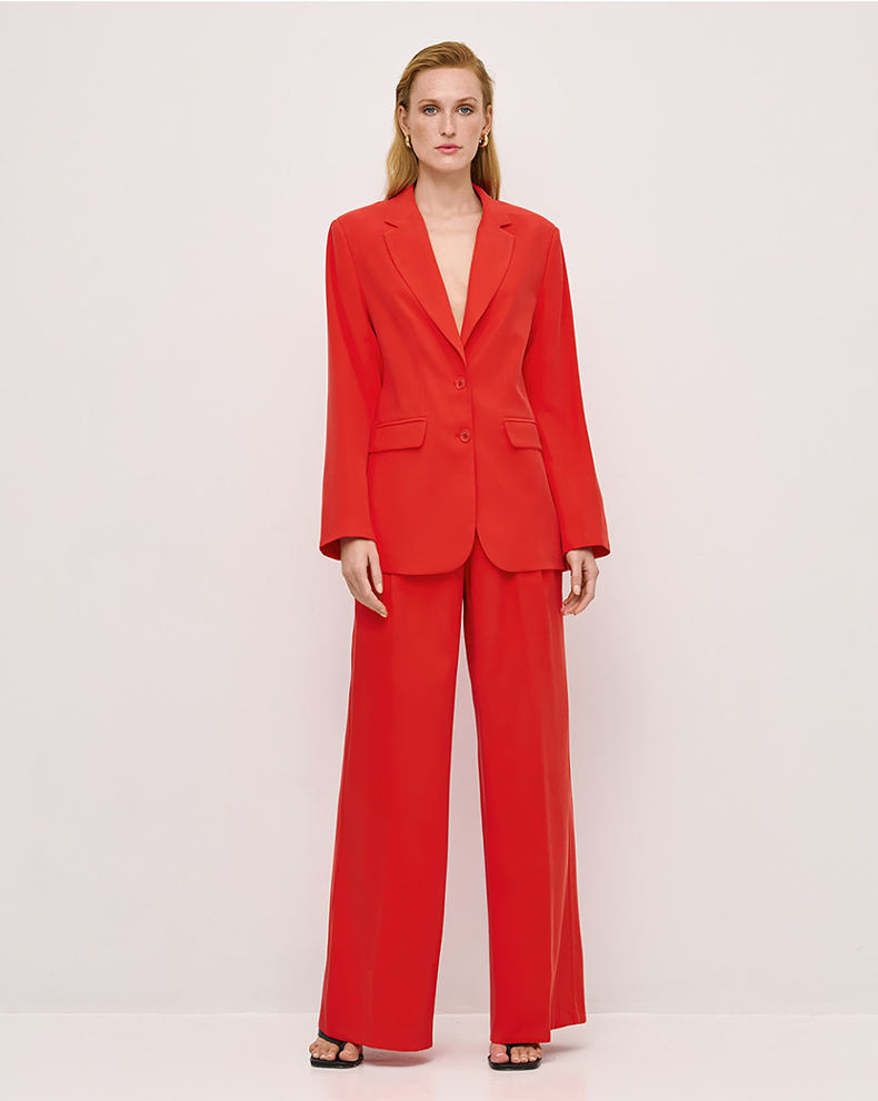 BLAZER WITH FLAP POCKECTS