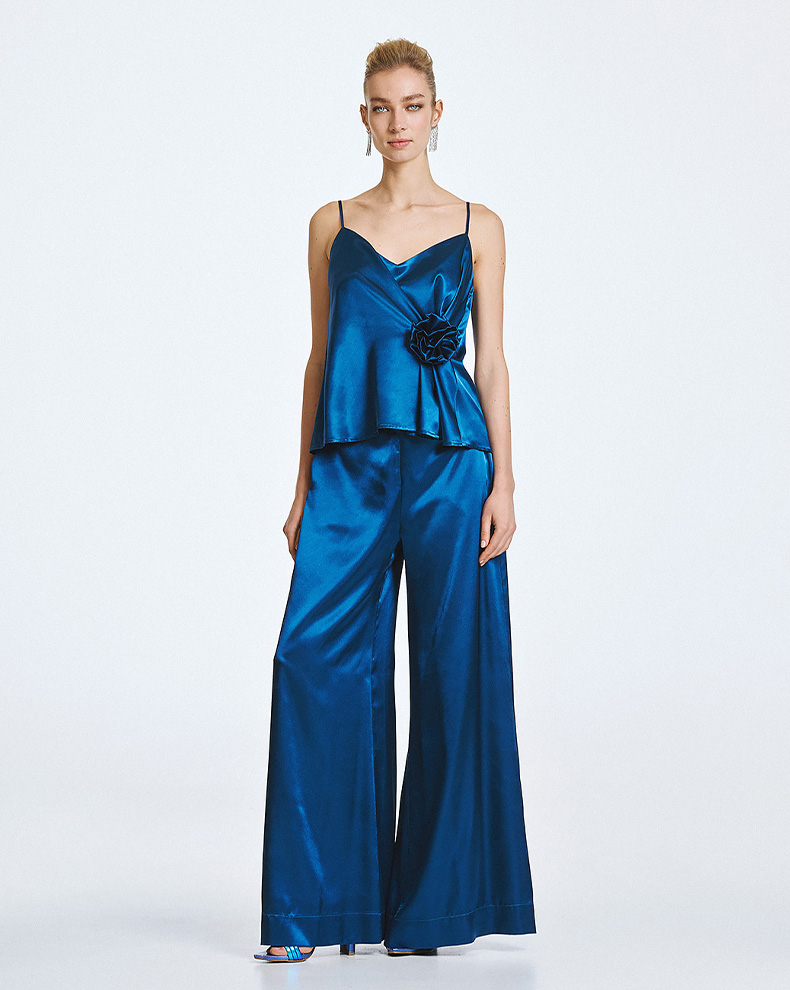 Satin top with flower brooch - Access Fashion