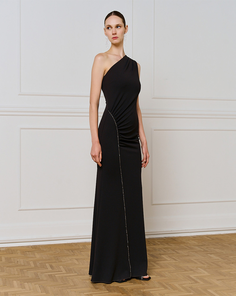 ONE SHOULDER MAXI DRESS
