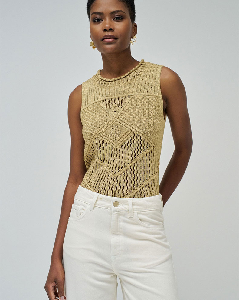 SPARKLING KNIT TOP