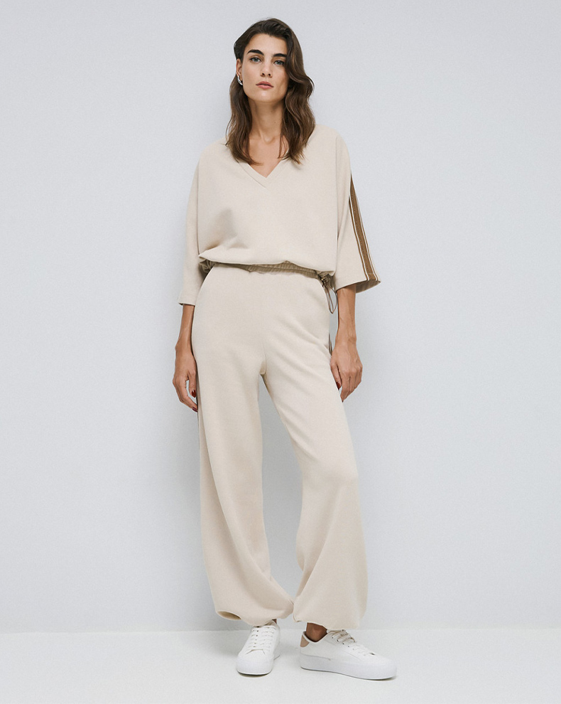 SWEATPANTS WITH SIDE TRIM