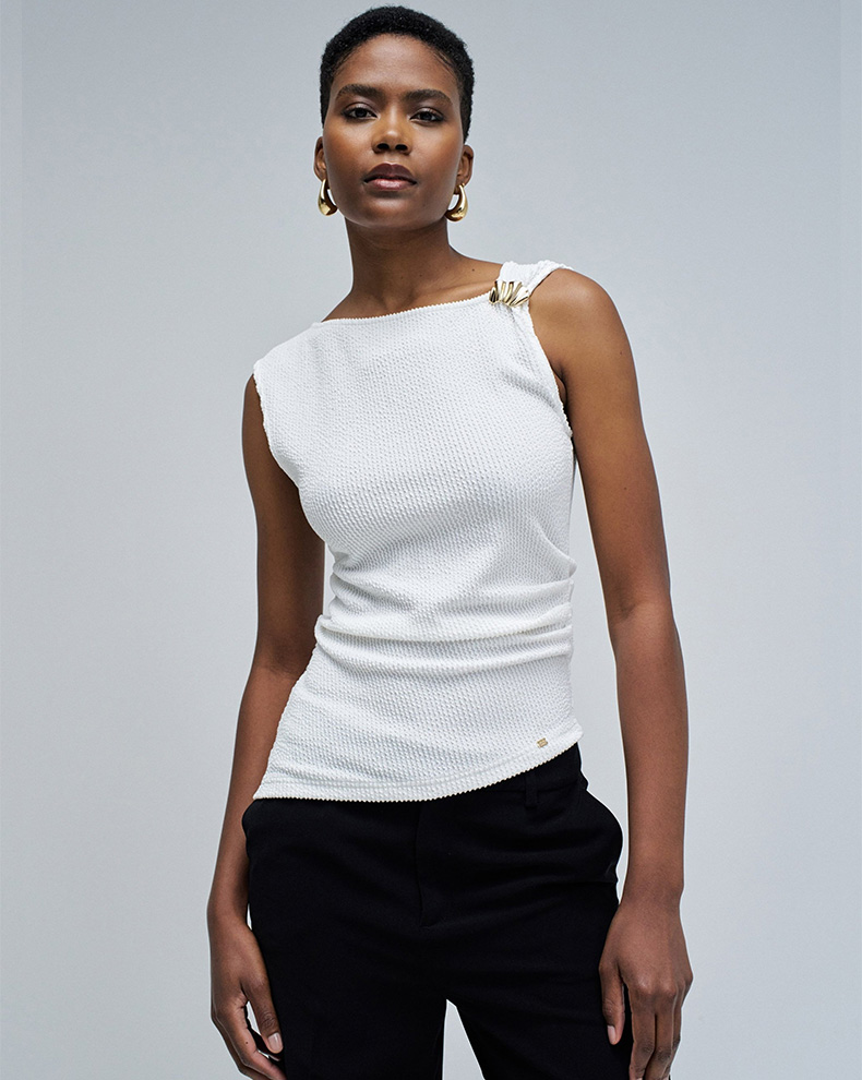 TEXTURED TOP WITH METAL DETAILS