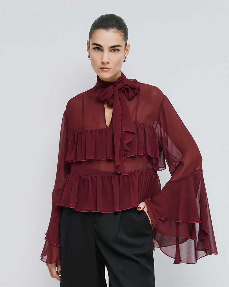 Short blouse with ruffles - Access Fashion