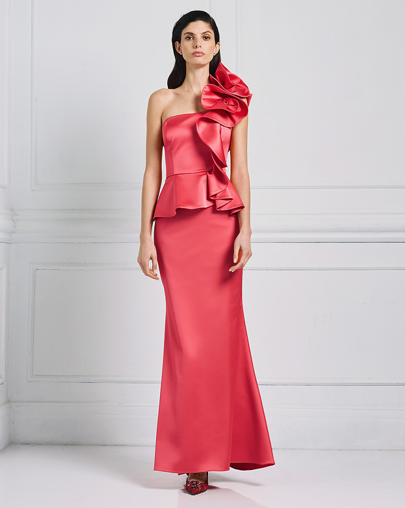 ONE SHOULDER MAXI DRESS WITH RUFFLES