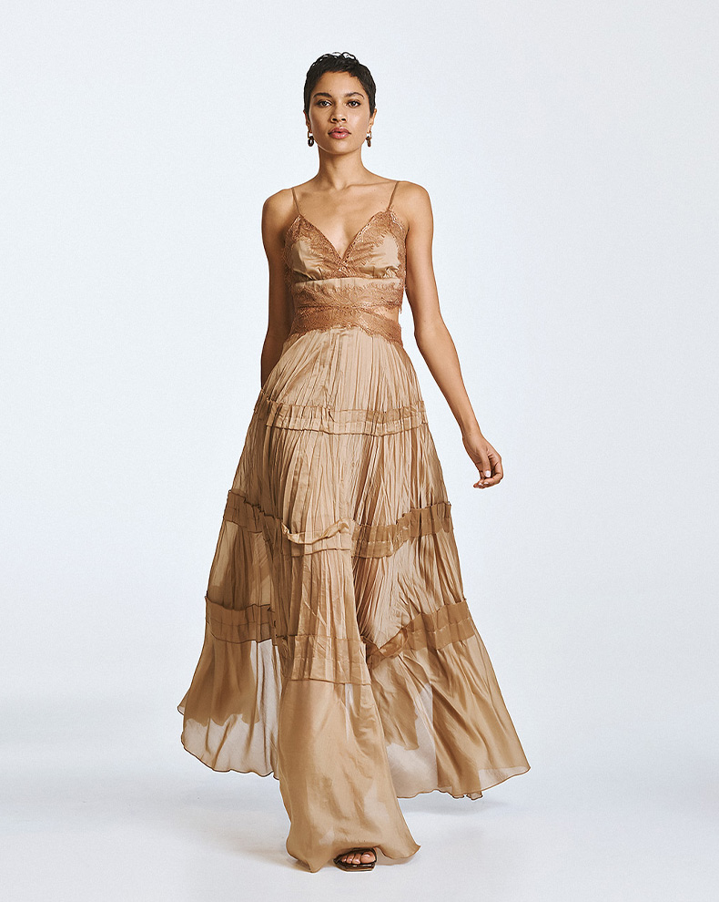 Maxi dress with slit and lace - Access Fashion