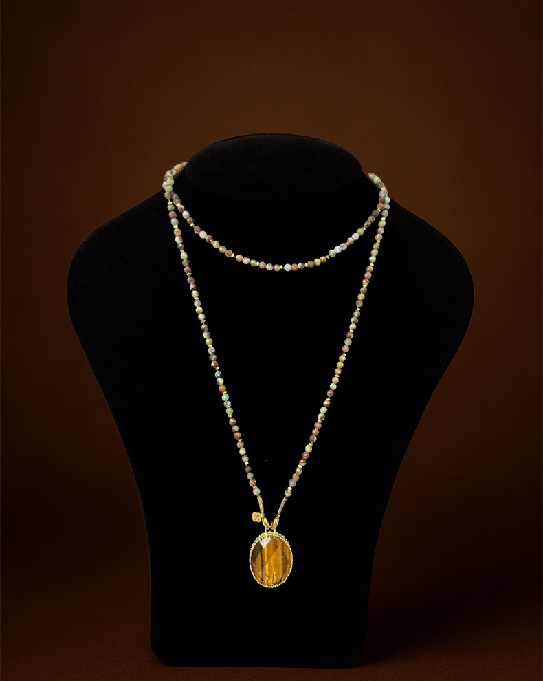 COLLIER NECKLACE