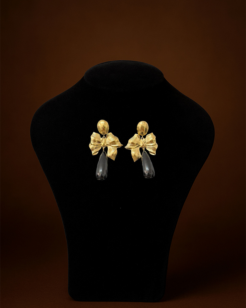 BOUCLES EARRINGS