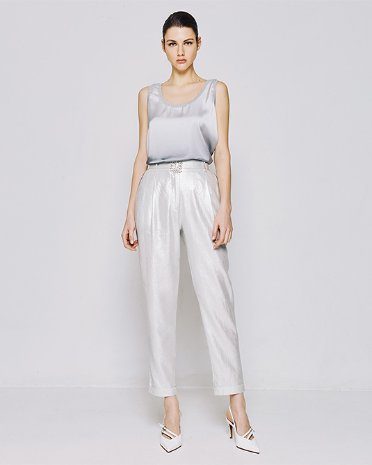 METALLIC EFFECT PANTS WITH RHINE