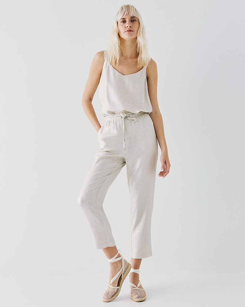 WOMANS PANTS